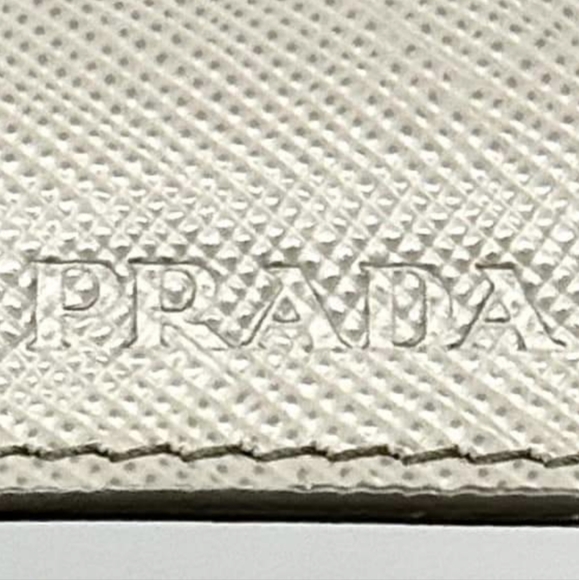 💸▪️◻️ PRADA CARD HOLDER ◻️▪️💸 - Picture 5 of 7